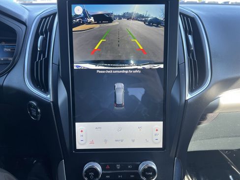Certified 2023 Ford Edge ST image 6