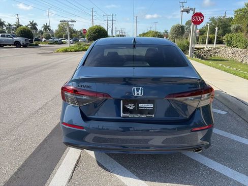 Used 2026 Honda Civic Sport image 4