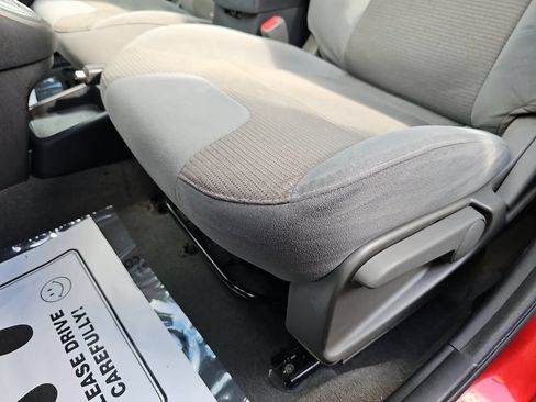 Used 2010 Nissan Sentra 2.0 SR w/ Convenience Pkg FWD image 27