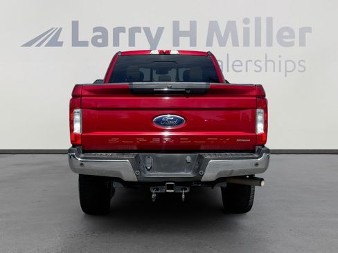 Used 2019 Ford F250 Lariat w/ Lariat Ultimate Package image 4