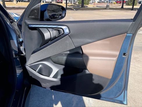 Used 2025 BMW X3 xDrive30i w/ Premium Package image 21