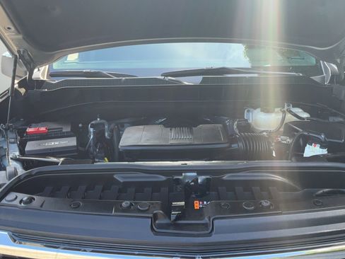 Certified 2025 Chevrolet Silverado 1500 LT RWD image 22
