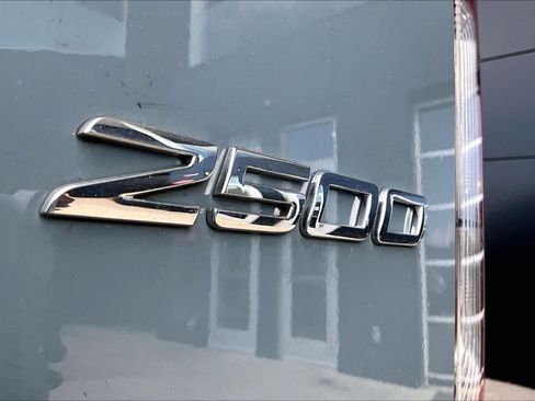 Used 2025 Mercedes-Benz Sprinter 2500 image 10