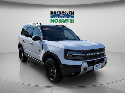 Used 2025 Ford Bronco Sport Badlands AWD/4WD image 1