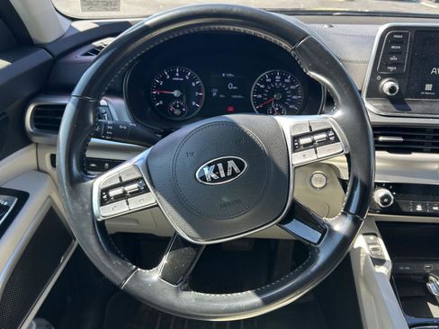 Used 2021 Kia Telluride S image 8
