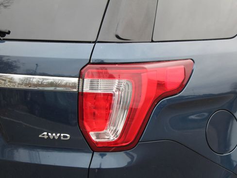 Used 2017 Ford Explorer Limited w/ Equipment Group 301A image 47