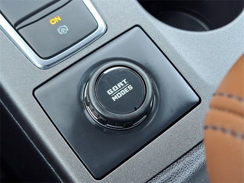 Certified 2025 Ford Bronco Sport Outer Banks w/ Outer Banks Tech Package+ image 25