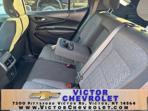 Used 2022 Chevrolet Equinox LT image 29
