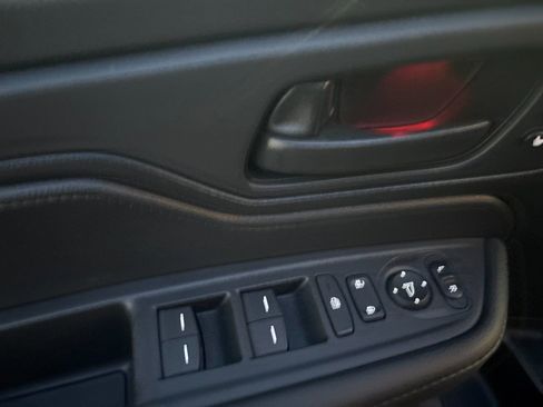 Used 2025 Honda Odyssey Sport-L image 12