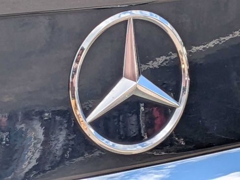 Used 2017 Mercedes-Benz C 300 4MATIC Sedan image 17