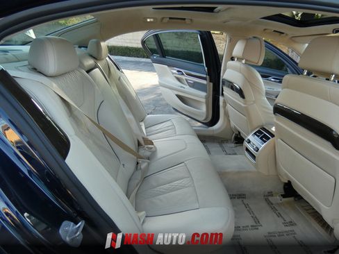 Used 2016 BMW 750i xDrive AWD/4WD image 41