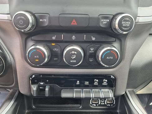 Used 2020 RAM 1500 Big Horn AWD/4WD image 23