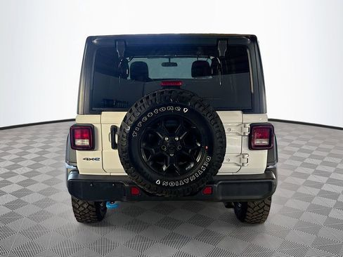 Used 2023 Jeep Wrangler Unlimited w/ Cold Weather Group image 7