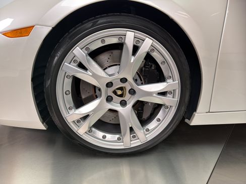 Used 2008 Lamborghini Gallardo Spyder AWD/4WD image 4