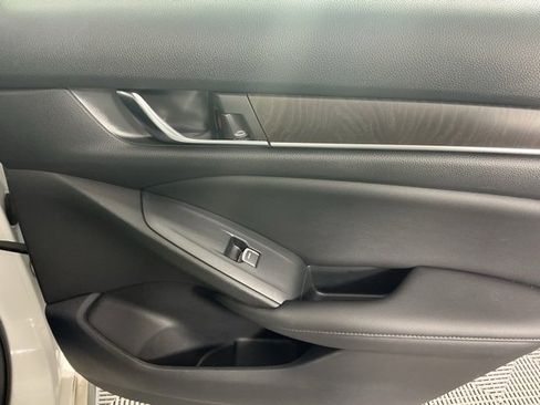 Certified 2020 Honda Accord EX-L image 11