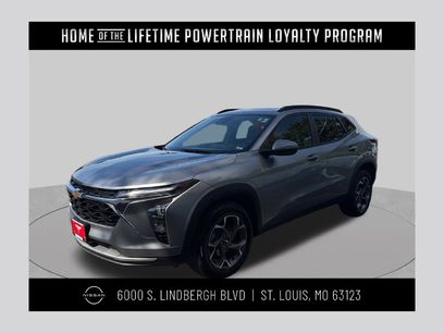 Used 2024 Chevrolet Trax LT w/ Sunroof Package