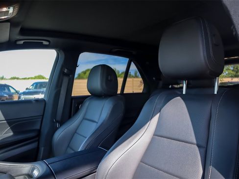 Used 2024 Mercedes-Benz GLE 350 4MATIC w/ 3rd Row Seat Package image 10