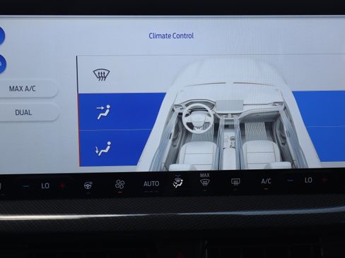 Used 2025 Ford Escape ST-Line Select w/ Tech Pack #1 AWD/4WD image 22