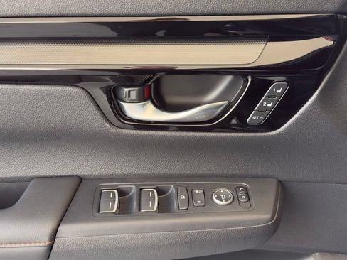 Used 2025 Honda CR-V Sport Touring image 33