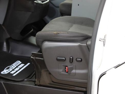 Used 2019 Ford Transit 250 130 Low Roof image 12