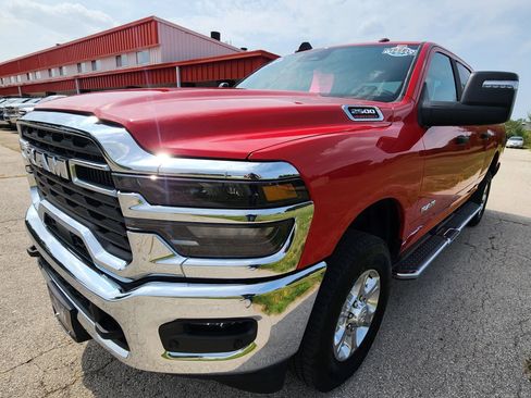 Used 2026 RAM 2500 Big Horn AWD/4WD image 16