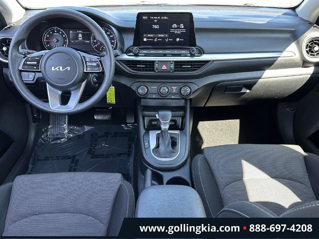 Certified 2023 Kia Forte LXS w/ LXS Technology Package FWD image 10