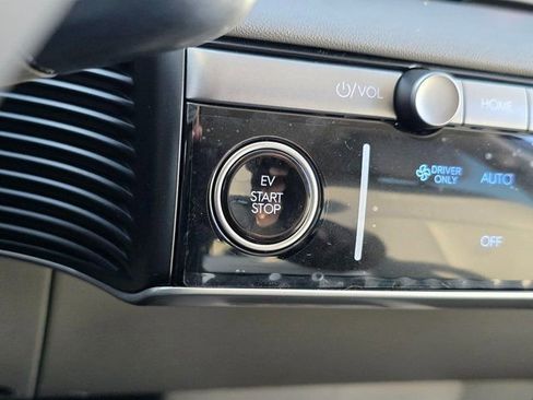 New 2026 Hyundai Ioniq 5 SEL image 35