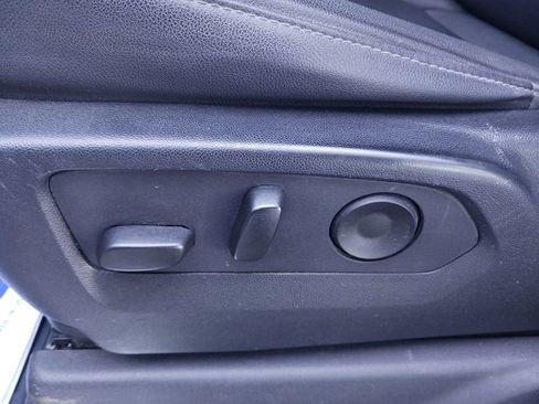 Used 2024 Chevrolet Silverado 2500 LTZ image 31