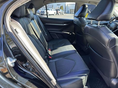 Used 2021 Toyota Camry XSE w/ Navigation Package image 13