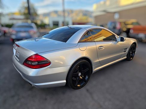 Used 2012 Mercedes-Benz SL 550 image 12