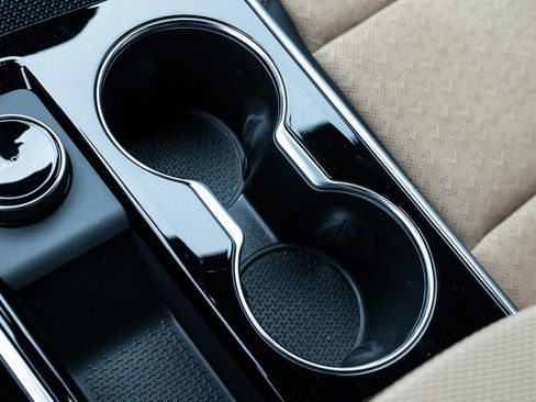 New 2026 Chevrolet Equinox ACTIV w/ Convenience Package III image 28