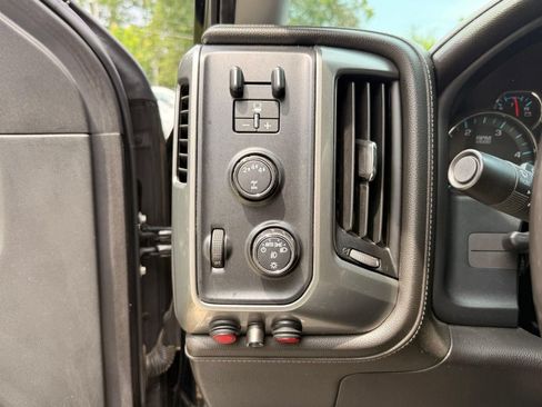 Used 2018 Chevrolet Silverado 2500 LTZ w/ Duramax Plus Package AWD/4WD image 30