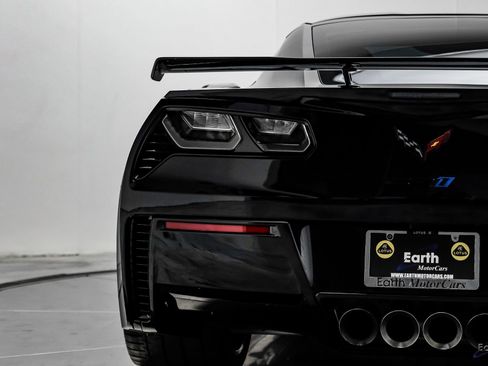 Used 2019 Chevrolet Corvette ZR1 image 17