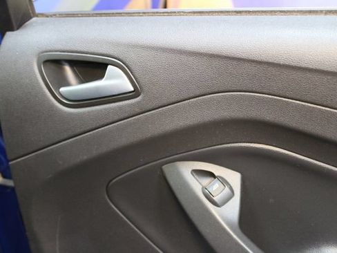 Used 2018 Ford Escape SE AWD/4WD image 12