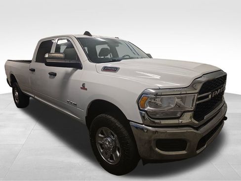 Used 2021 RAM 2500 Tradesman w/ Chrome Appearance Group AWD/4WD image 6