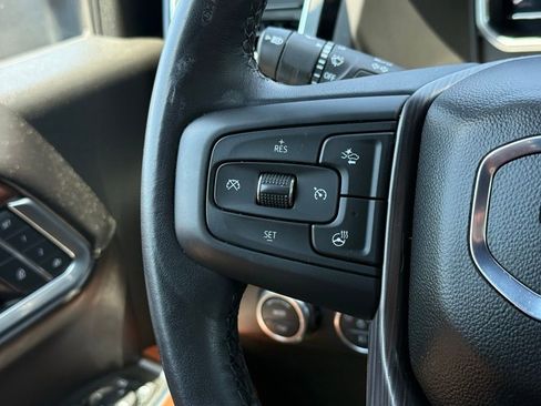 Used 2024 GMC Sierra 2500 Denali Ultimate AWD/4WD image 28