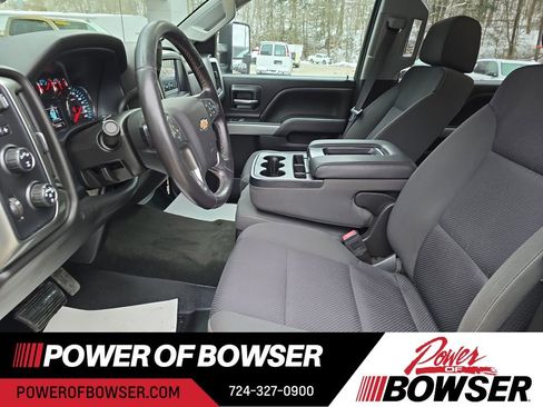 Used 2018 Chevrolet Silverado 2500 LT w/ LT Plus Package image 9