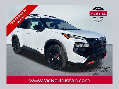 New 2026 Nissan Rogue SV w/ Rock Creek Premium Package