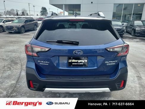 Used 2021 Subaru Outback Touring w/ Popular Package #2 image 4