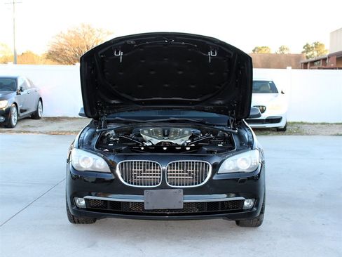 Used 2012 BMW 750Li image 38