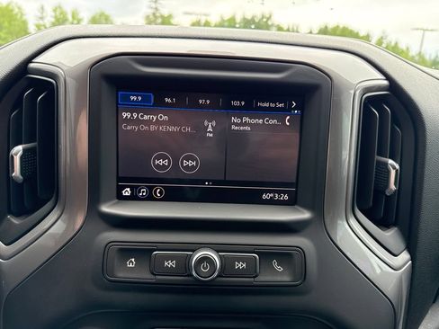 Used 2021 GMC Sierra 1500 4x4 Crew Cab w/ Sierra Value Package image 19