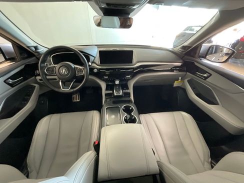 Certified 2025 Acura MDX SH-AWD w/ Technology Package image 9