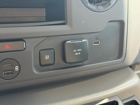 New 2026 Ford E-450 and Econoline 450 Super Duty w/ Power Equipment Group image 16