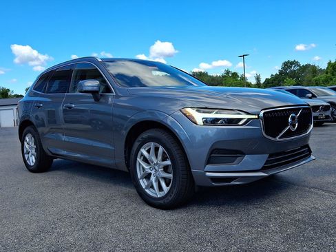 Used 2020 Volvo XC60 T5 Momentum AWD/4WD image 1