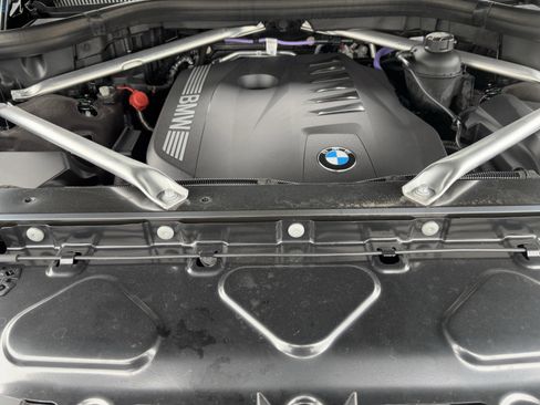 Certified 2025 BMW X7 xDrive40i image 36