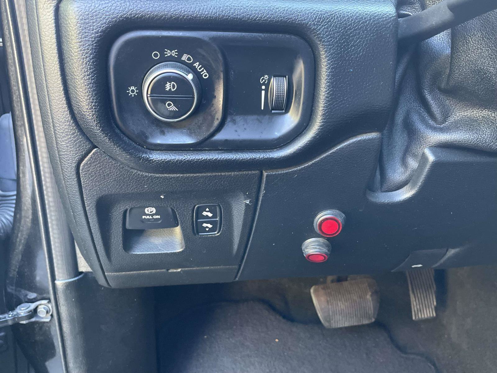 Used 2020 RAM 1500 Big Horn AWD/4WD image 20