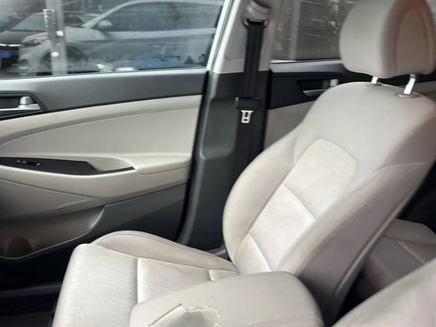 Used 2016 Hyundai Tucson SE w/ Option Group 02 image 28