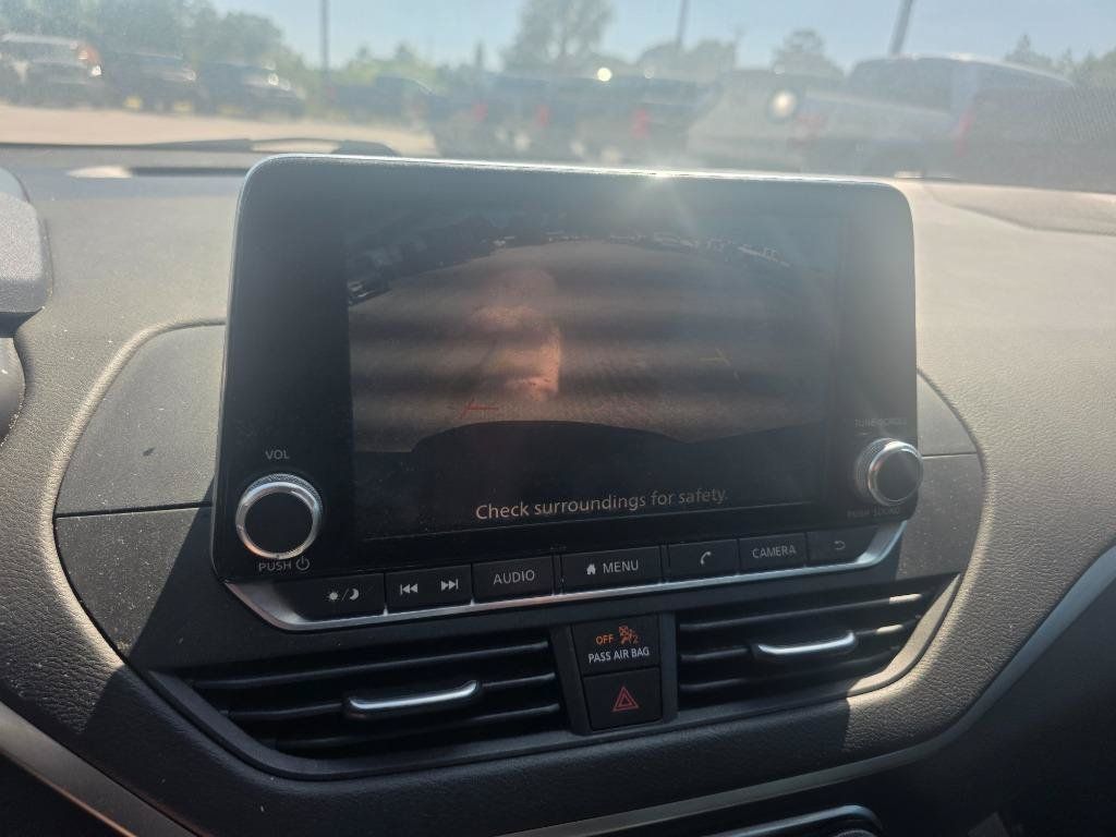 Used 2019 Nissan Altima 2.5 S FWD image 15