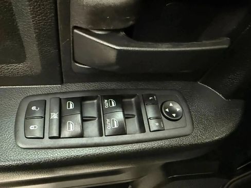 Used 2018 RAM 1500 Express w/ Express Value Package AWD/4WD image 23