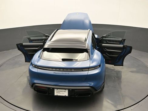 Certified 2022 Porsche Taycan Turbo S w/ Premium Package AWD/4WD image 25